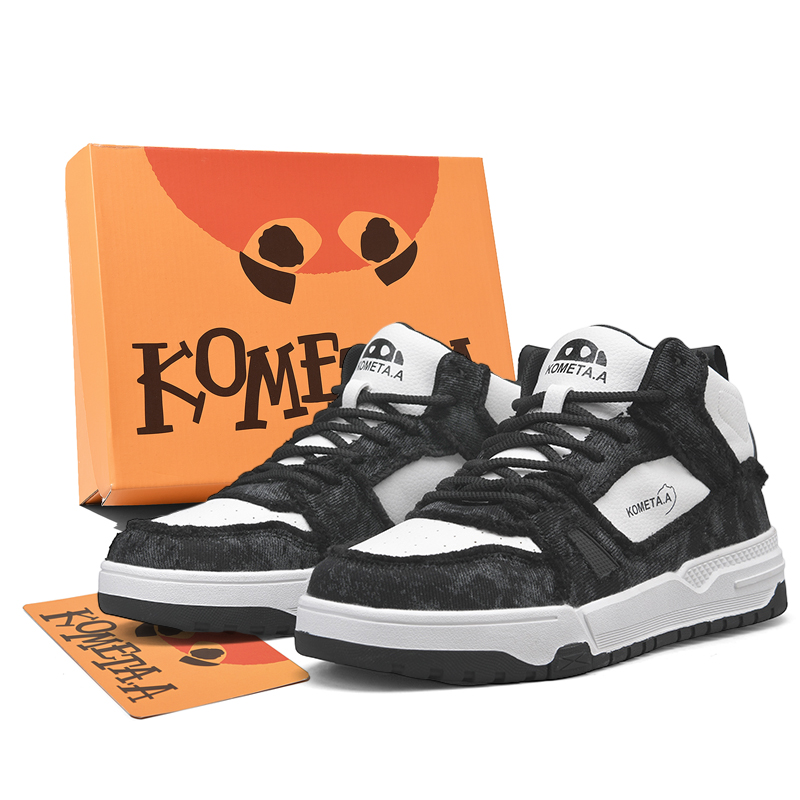 Slip Resistant Abrasion Resistant Mid top Skateboard Shoes Unisex KOMETA.A, panda черный (comes with full-length floating air cushion)
Slip Resistant Abrasion Resistant Mid top Skateboard Shoes Unisex KOMETA.A, panda черный (comes with full-length floating air cushion)