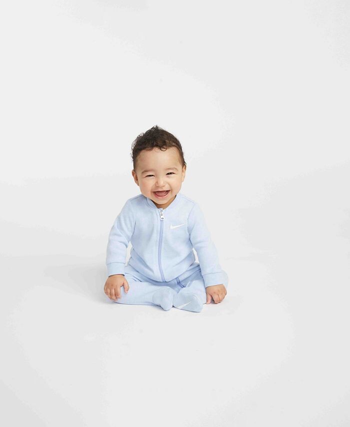 Комбинезон на ножках Essentials для мальчиков и девочек Nike, синий
Комбинезон на ножках Essentials для мальчиков и девочек Nike, синий