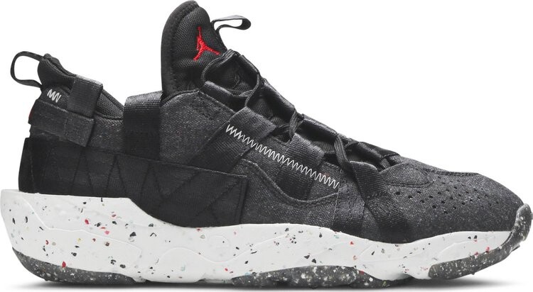 Кроссовки Jordan Crater Black University Red, черный 
Кроссовки Jordan Crater Black University Red, черный