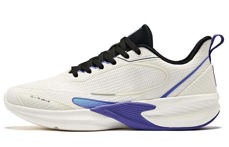 Кроссовки мужские низкие белый/черный Erke
Кроссовки мужские низкие белый/черный Erke