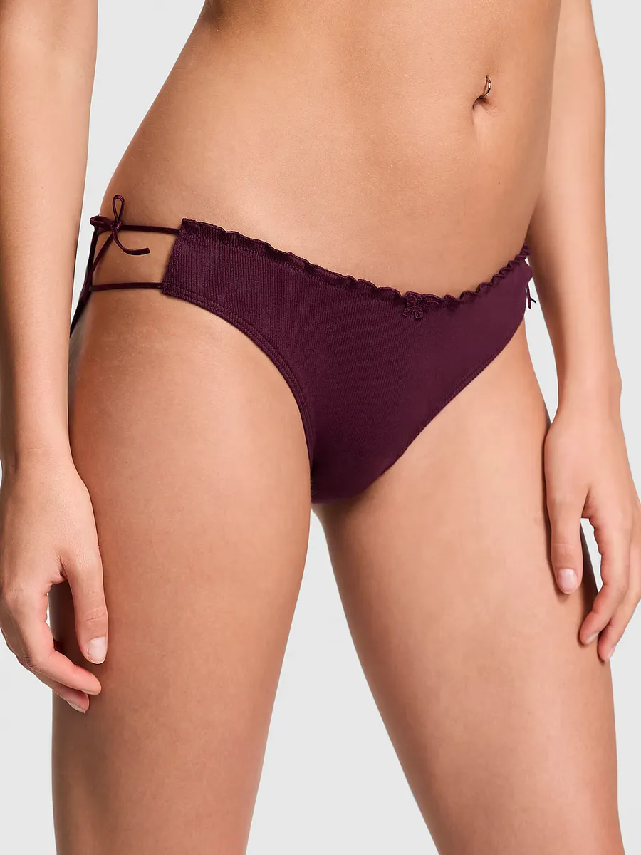 Хлопковые трусики бикини с завязками по бокам Pink, цвет Wild Rose
Хлопковые трусики бикини с завязками по бокам Pink, цвет Wild Rose