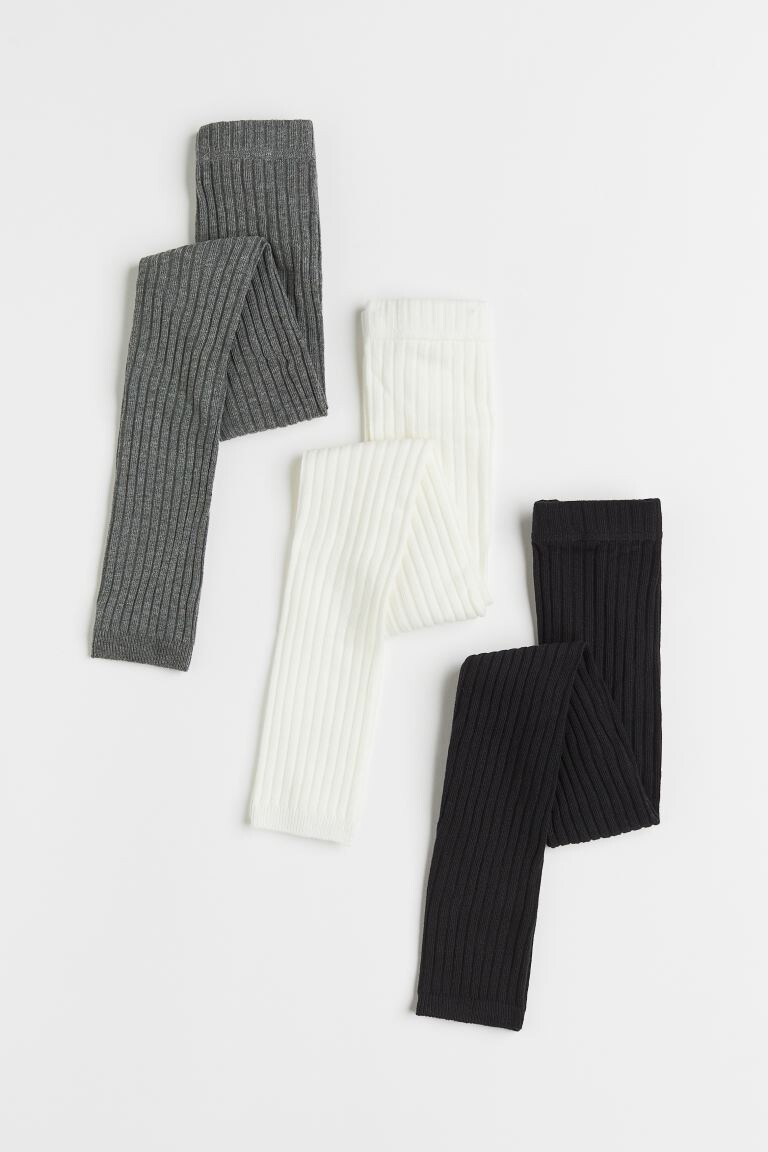 Комплект из трех леггинсов в рубчик H&M, черный/серый меланж/белый
Комплект из трех леггинсов в рубчик H&M, черный/серый меланж/белый