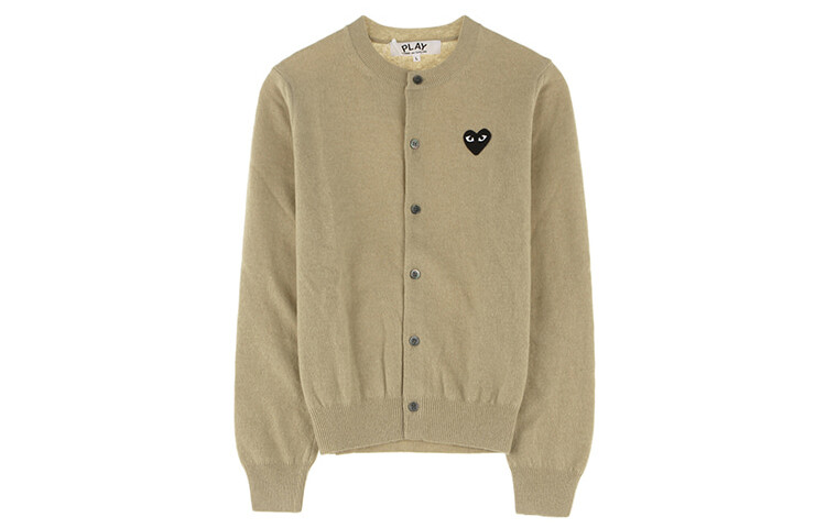 Женский свитер CDG Play
Женский свитер CDG Play