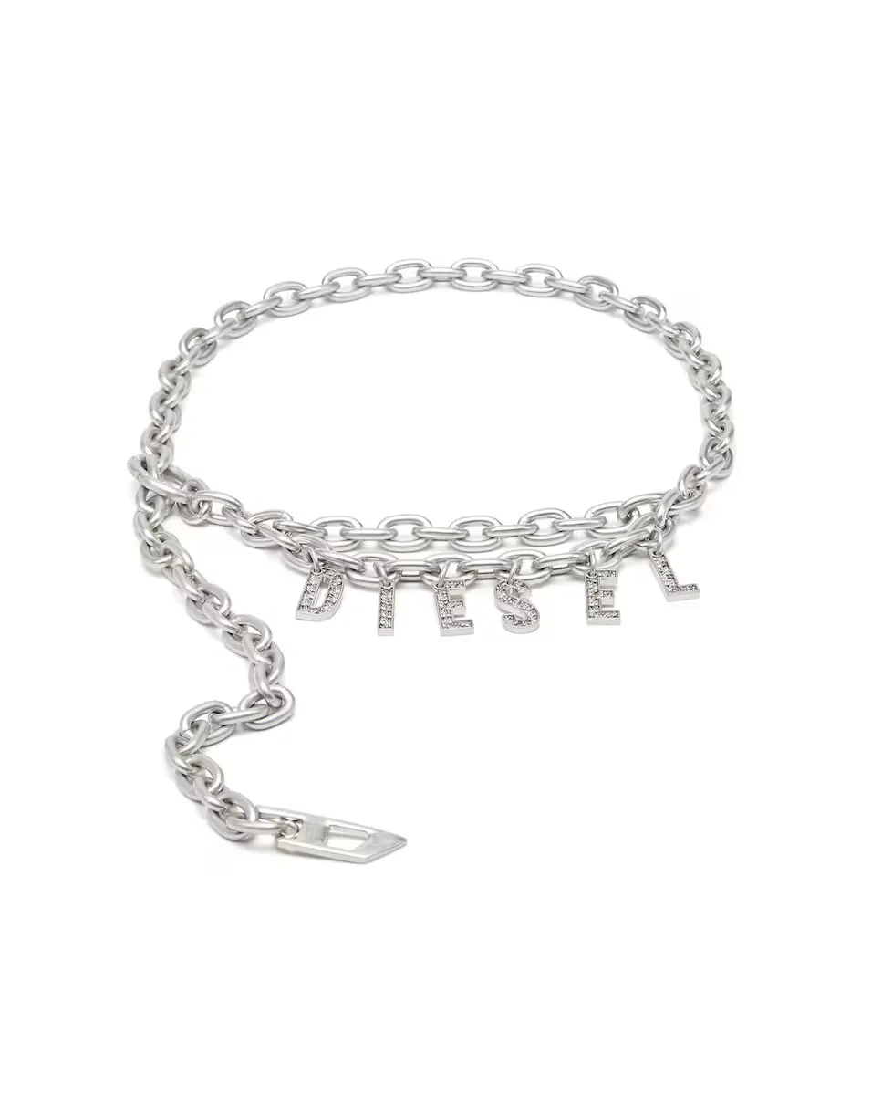 Ремень женский цепной DIESEL с подвесными буквами, серебряный
Ремень женский цепной DIESEL с подвесными буквами, серебряный