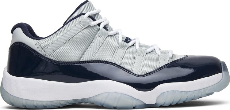 Кроссовки Air Jordan 11 Retro Low Georgetown, серый 
Кроссовки Air Jordan 11 Retro Low Georgetown, серый