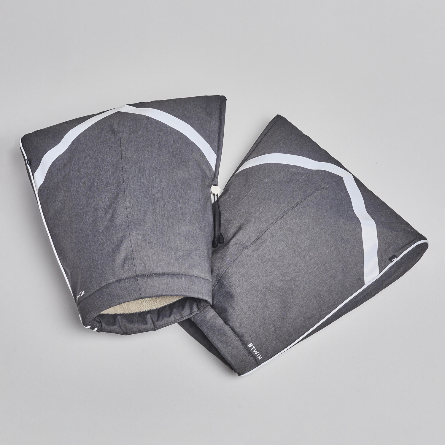 Съемные теплые непромокаемые гетры City 940 серые BTWIN, углерод серый
Съемные теплые непромокаемые гетры City 940 серые BTWIN, углерод серый