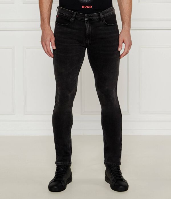 Джинсы мужские Hugo облегающего кроя, черный
Джинсы мужские Hugo облегающего кроя, черный