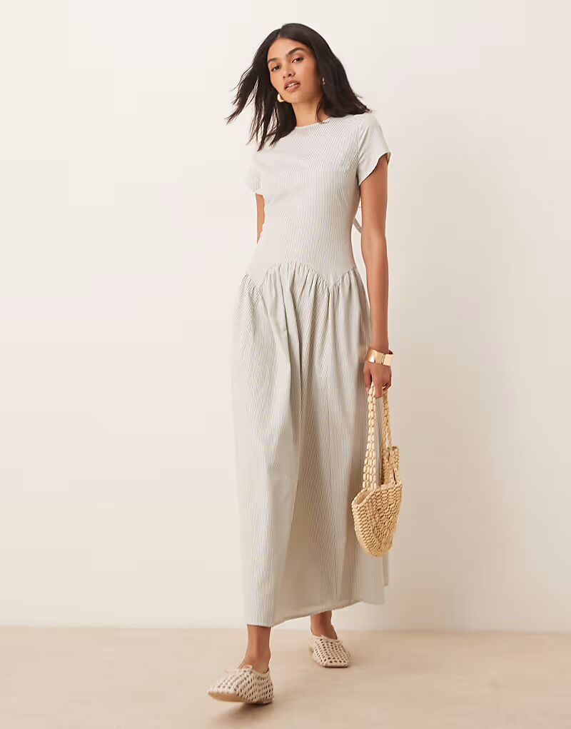 Платье-футболка макси с заниженной талией ASOS DESIGN в полоску
Платье-футболка макси с заниженной талией ASOS DESIGN в полоску