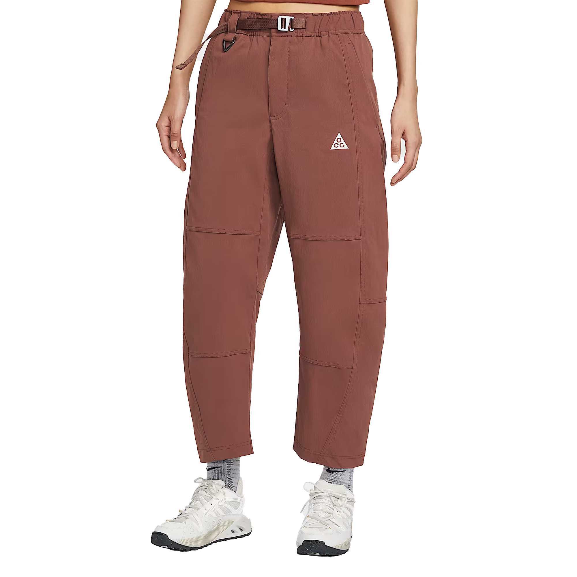 Nike Женские повседневные брюки ACG красный коричневый/Baroque Brown/Mountain White
Nike Женские повседневные брюки ACG красный коричневый/Baroque Brown/Mountain White