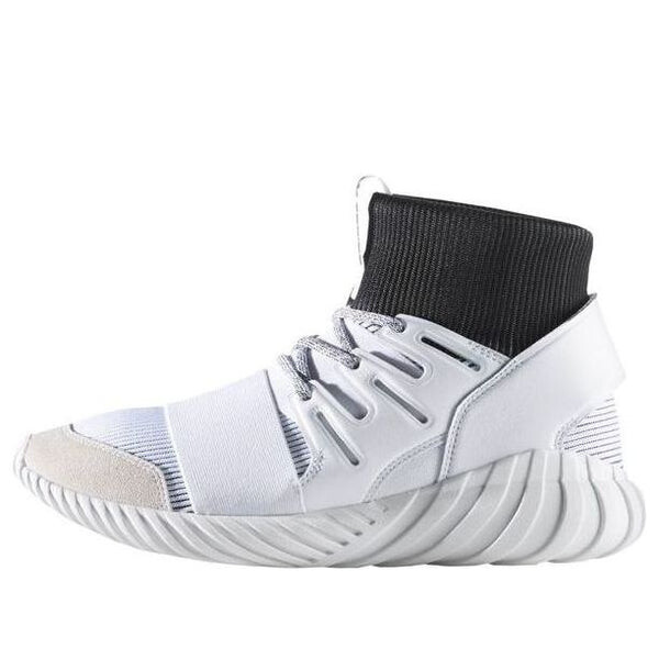 Кроссовки трубчатые дум Adidas, белый 
Кроссовки трубчатые дум Adidas, белый