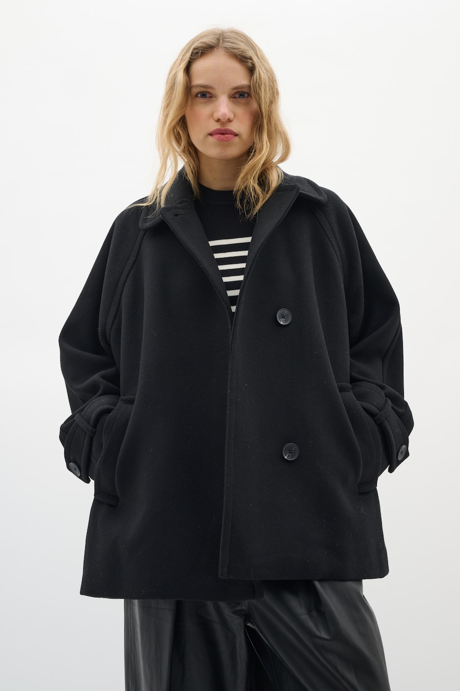 Куртка межсезонная InWear Thora, черный
Куртка межсезонная InWear Thora, черный