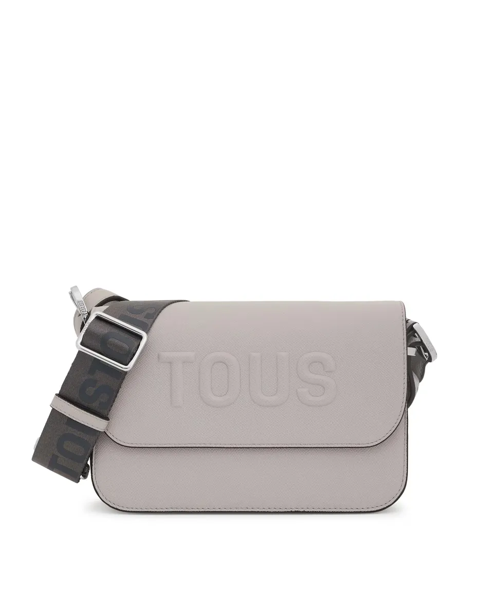 Средняя женская сумка через плечо Brenda Tous, светло-серый
Средняя женская сумка через плечо Brenda Tous, светло-серый