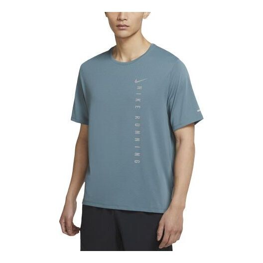 Футболка мужские Nike, зеленый
Футболка мужские Nike, зеленый