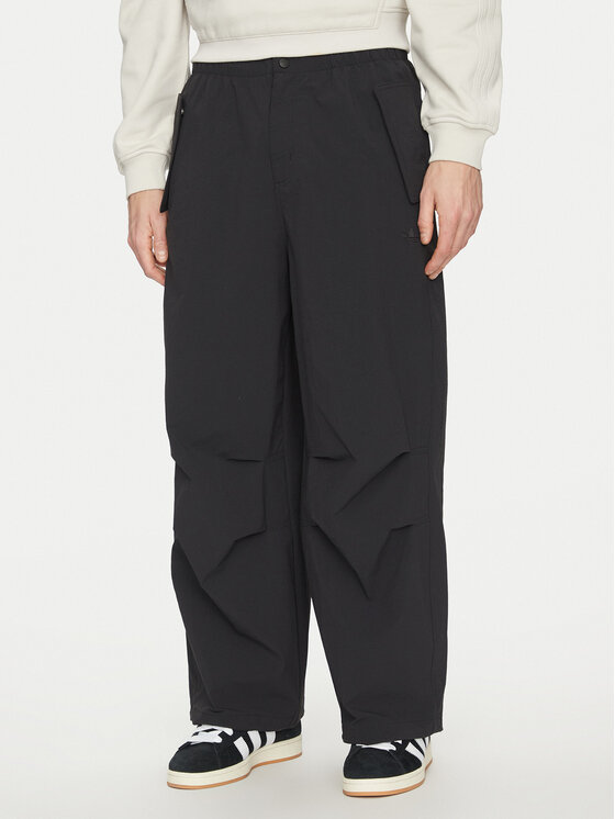 Брюки свободного покроя Premium Essentials Utility Parachute JD2111 Adidas, черный
Брюки свободного покроя Premium Essentials Utility Parachute JD2111 Adidas, черный