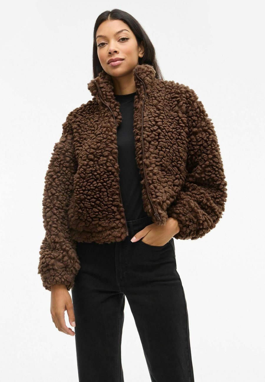 Флисовая куртка VILA Fleece jacket, Coffee Bean/Dark Brown
Флисовая куртка VILA Fleece jacket, Coffee Bean/Dark Brown
