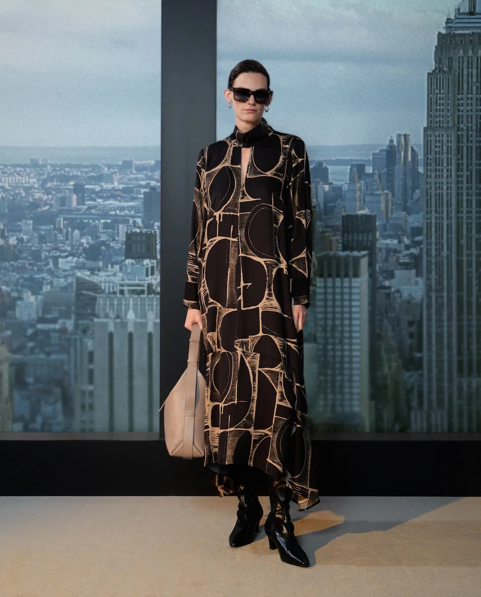 Миди-платье с принтом букв Woman Limited El Corte Inglés, черный
Миди-платье с принтом букв Woman Limited El Corte Inglés, черный