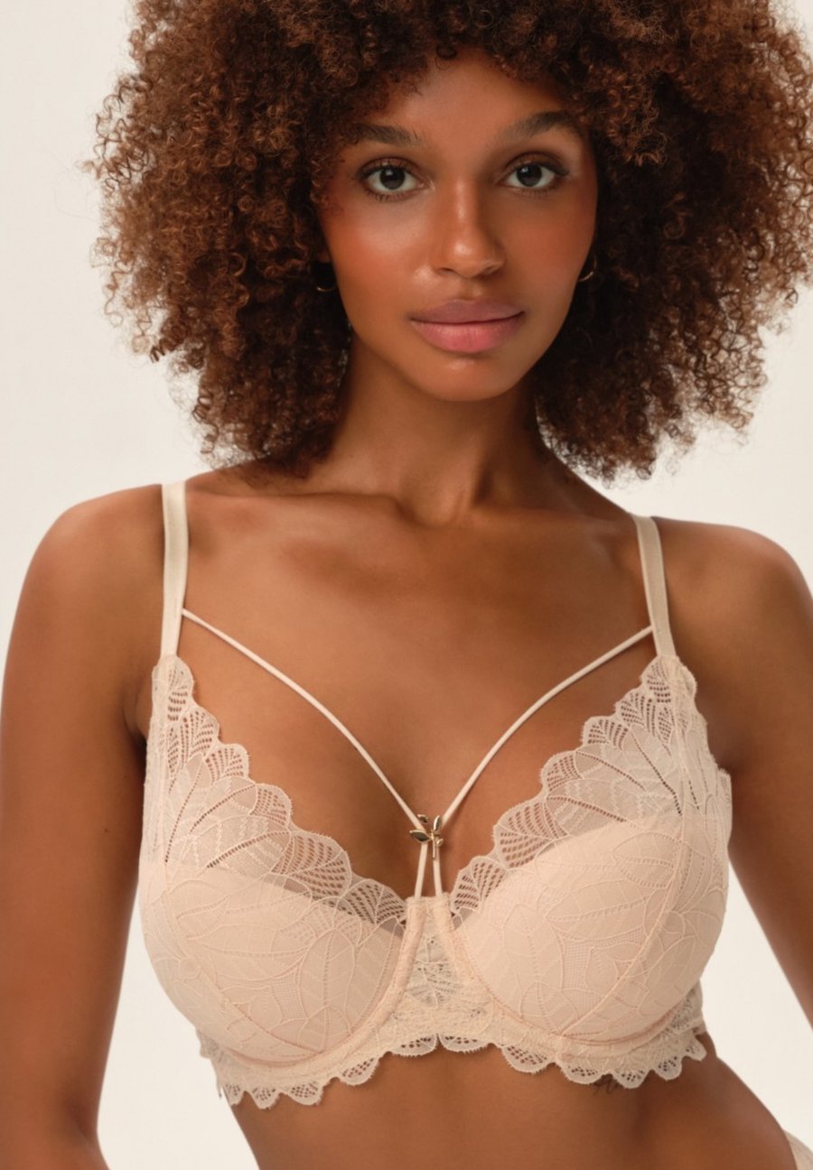 Бюстгальтер ESOTIQ OATH, Nude/Nude
Бюстгальтер ESOTIQ OATH, Nude/Nude