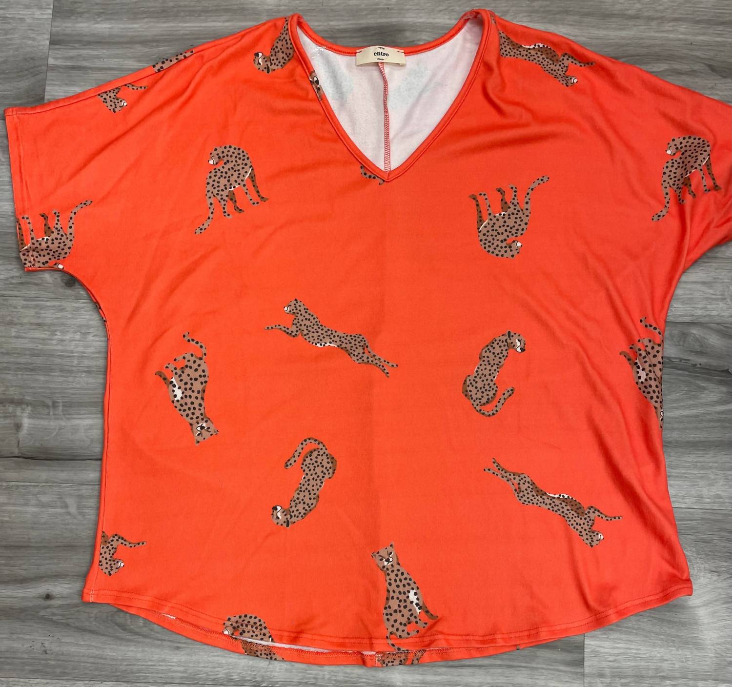 Женский топ Cheetah в оранжевом цвете Entro 
Женский топ Cheetah в оранжевом цвете Entro