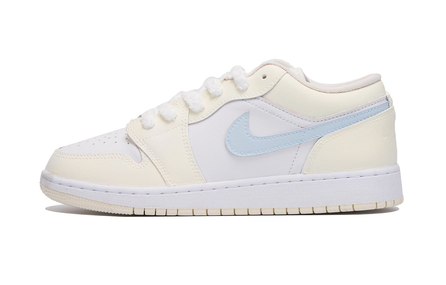 Баскетбольные кроссовки Air 1 для детей, начальная школа Jordan, цвет Bright Yellow
Баскетбольные кроссовки Air 1 для детей, начальная школа Jordan, цвет Bright Yellow