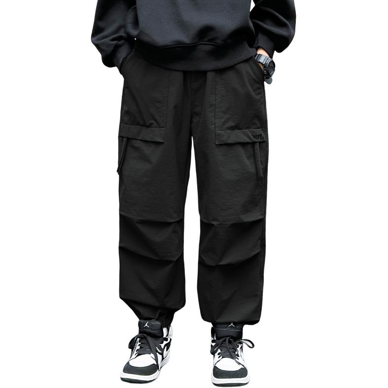 Весенне-осенний образ карго штаны для подростков Disney, черный
Весенне-осенний образ карго штаны для подростков Disney, черный