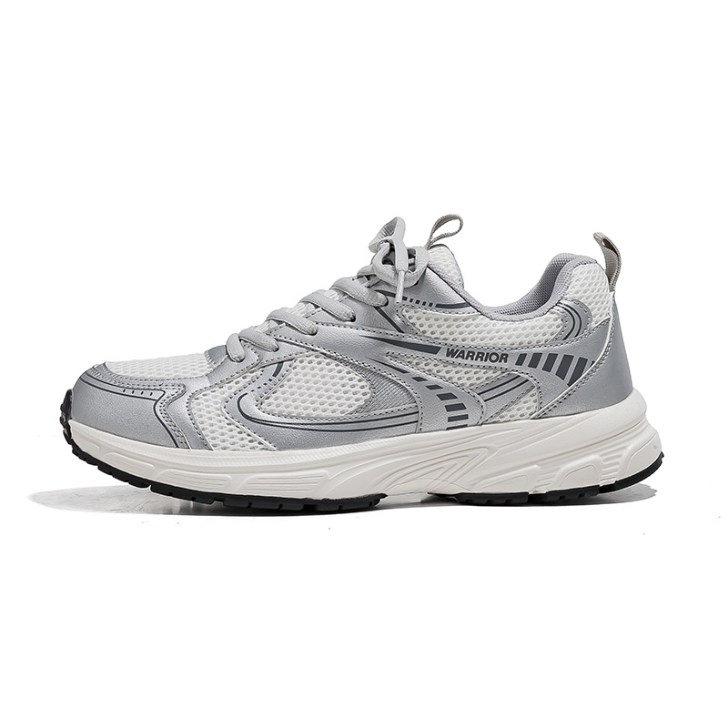 WARRIOR Низкие повседневные туфли мужские бежево-серебристо-серые
WARRIOR Низкие повседневные туфли мужские бежево-серебристо-серые