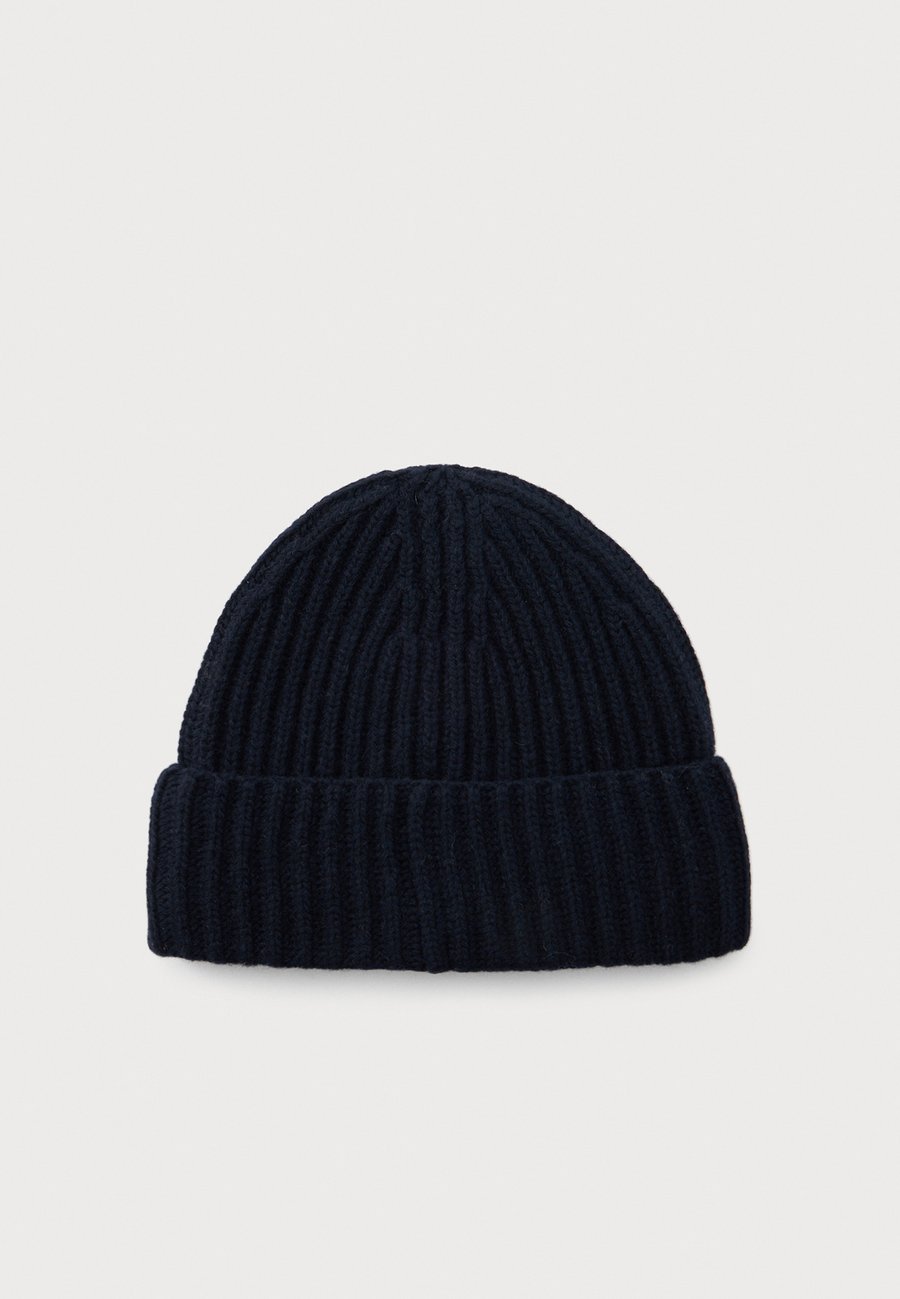 Шапка IVY OAK AMBER, Dark Navy/Dark Blue
Шапка IVY OAK AMBER, Dark Navy/Dark Blue