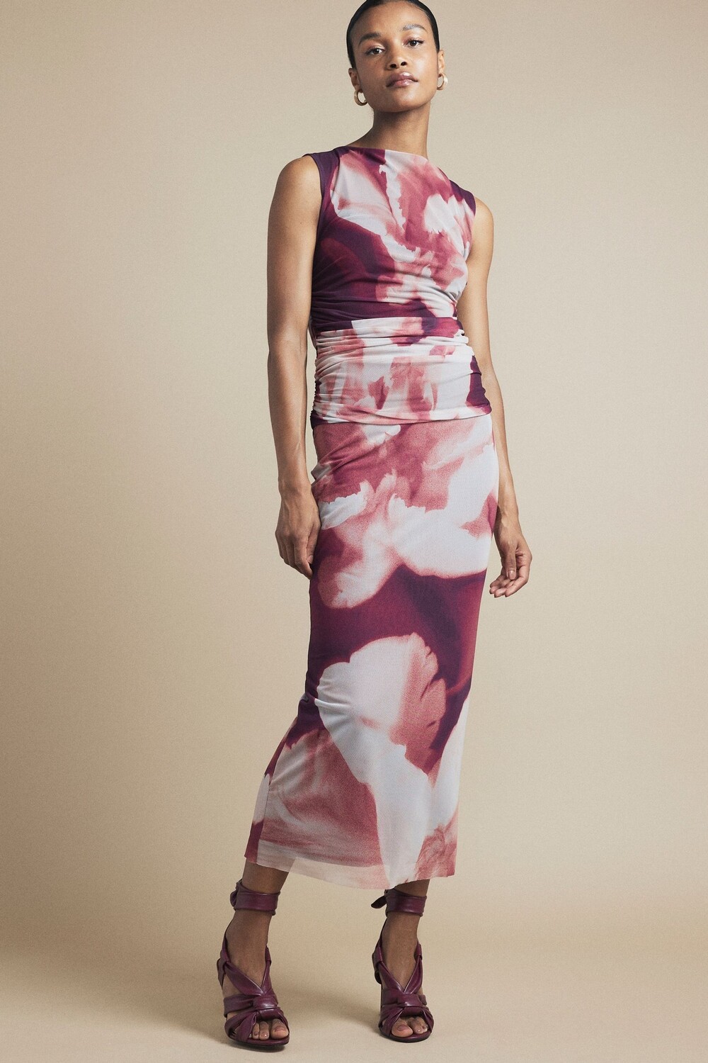 Топ с цветочным узором River Island, красный
Топ с цветочным узором River Island, красный