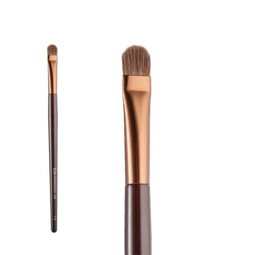 Кисть для макияжа Elan Face № 12
Кисть для макияжа Elan Face № 12