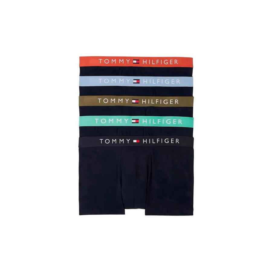 Мужские шорты-боксеры Tommy Hilfiger Original Trunk (5 шт.) - UM0UM03494
Мужские шорты-боксеры Tommy Hilfiger Original Trunk (5 шт.) - UM0UM03494