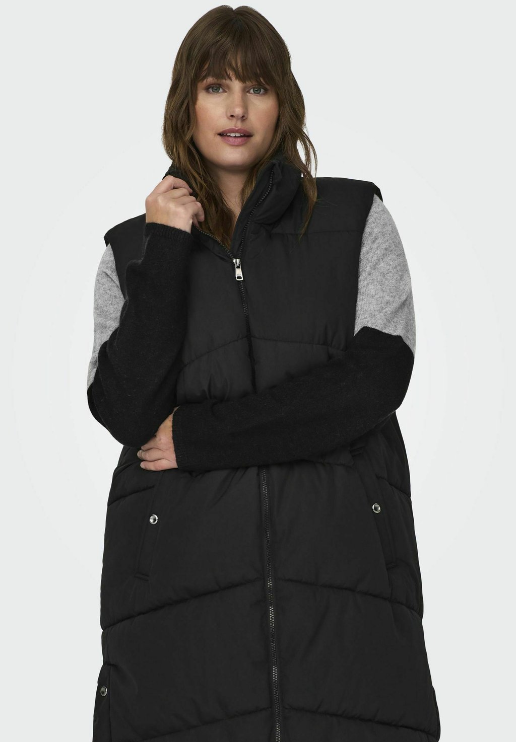 Жилет CARRUBY OTW ONLY Carmakoma, черный
Жилет CARRUBY OTW ONLY Carmakoma, черный
