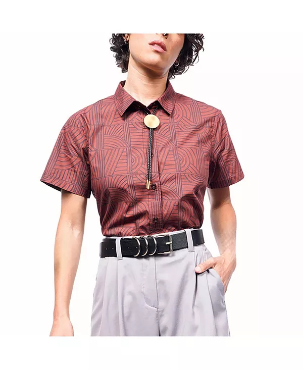 Незаменимая рубашка на пуговицах Wildfang, коричневый
Незаменимая рубашка на пуговицах Wildfang, коричневый