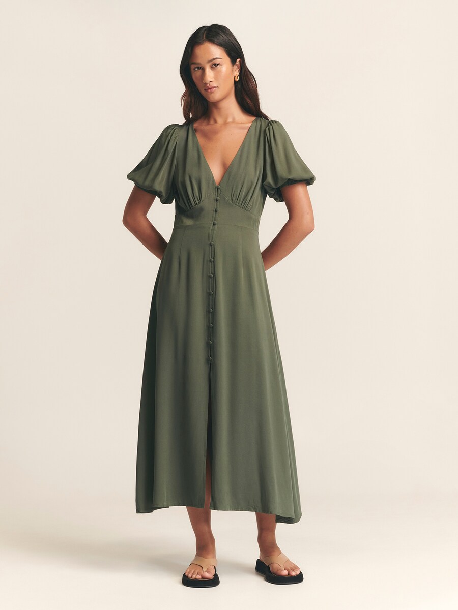 Платье St MRLO Versa, зеленый
Платье St MRLO Versa, зеленый