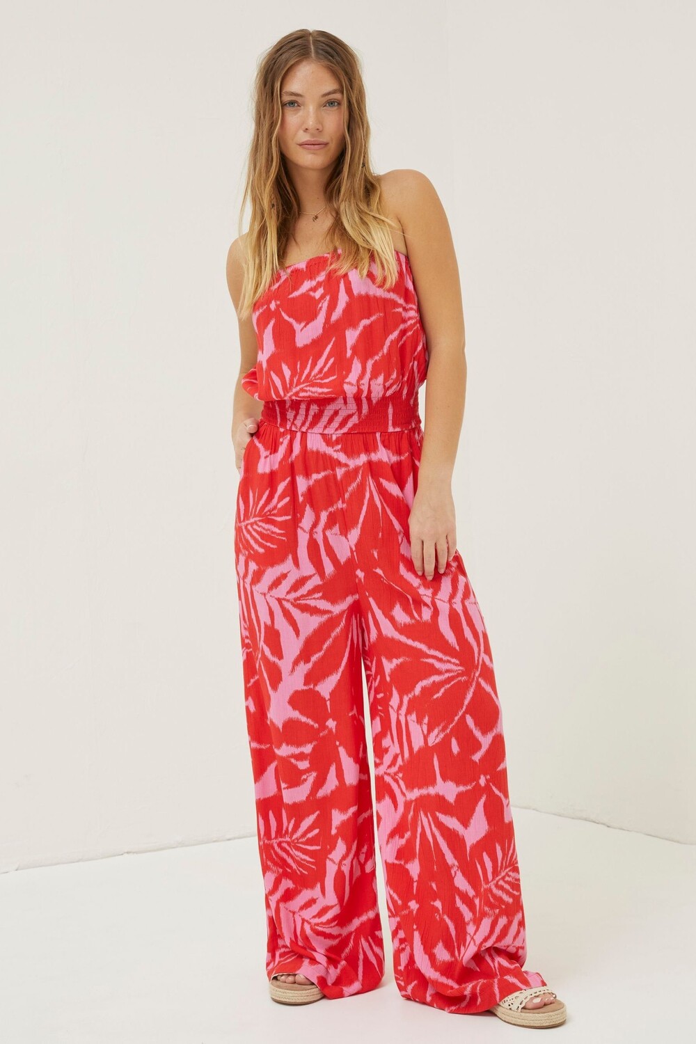 Комбинезон FatFace Bennie Ikat Fat Face, красный 
Комбинезон FatFace Bennie Ikat Fat Face, красный