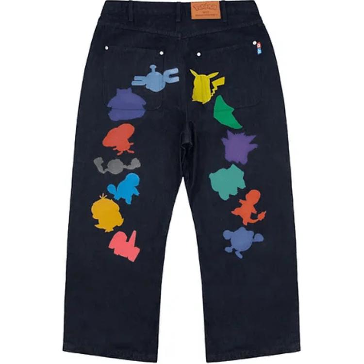 Джинсы Pokémon Collaboration Unisex Vandy The Pink, темно-синий
Джинсы Pokémon Collaboration Unisex Vandy The Pink, темно-синий