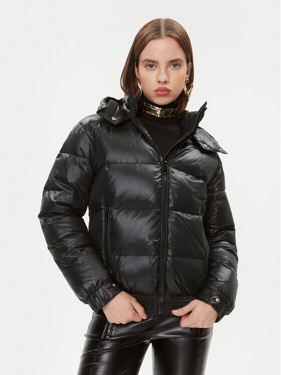 Пуховик стандартного кроя Twinset, черный
Пуховик стандартного кроя Twinset, черный