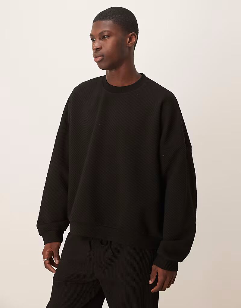 Толстовка свободного кроя ASOS DESIGN большого размера с рельефной текстурой черного цвета
Толстовка свободного кроя ASOS DESIGN большого размера с рельефной текстурой черного цвета