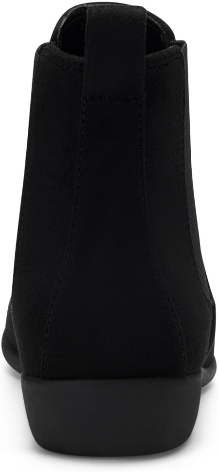 Aerosoles girls Steppy, Black Faux Suede
Aerosoles girls Steppy, Black Faux Suede