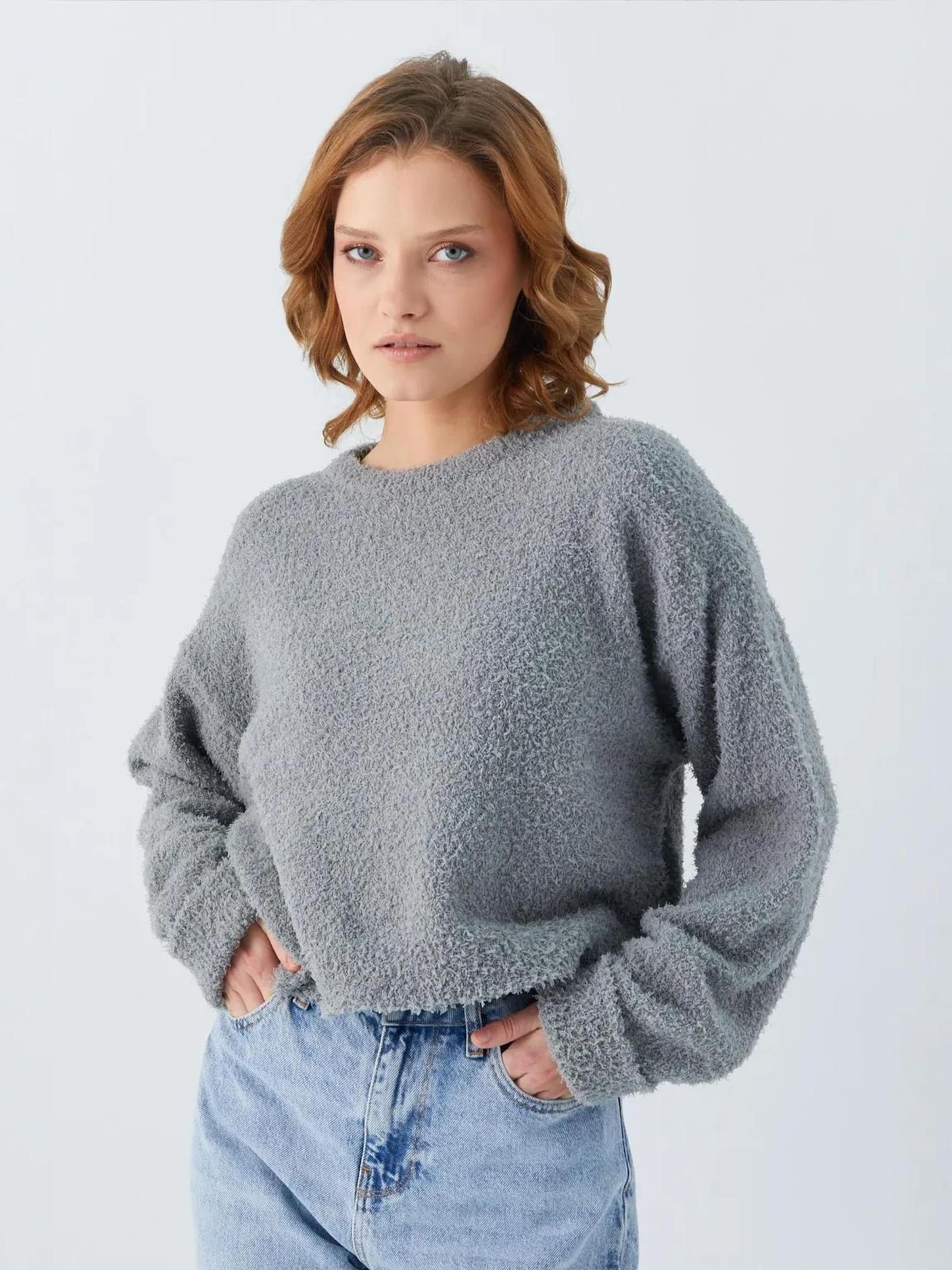 MixRay Свитер в сером цвете
MixRay Свитер в сером цвете