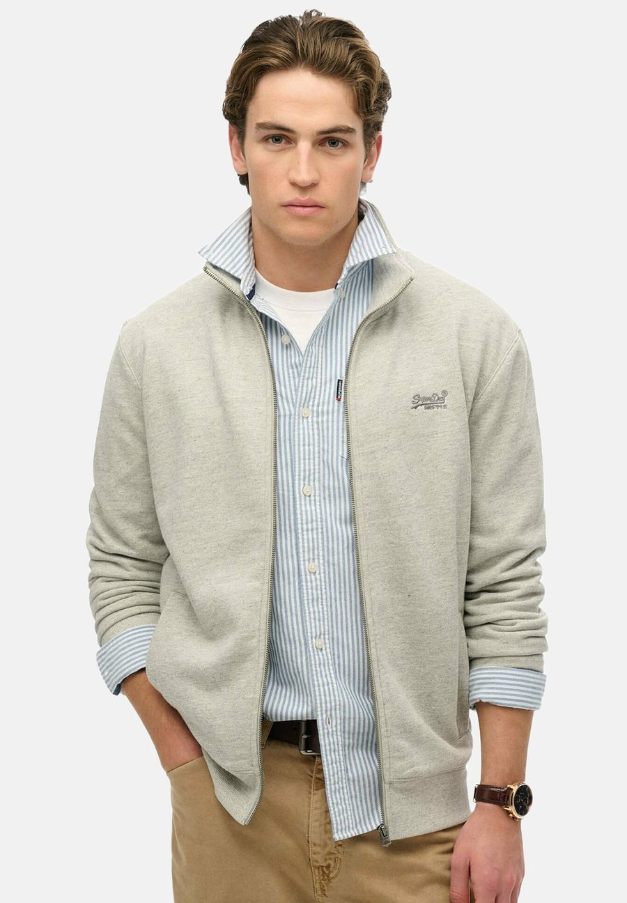 Толстовка Superdry & Co ESSENTIAL LOGO STEHKRAGEN , Grau/Grey, Серый, Толстовка Superdry & Co ESSENTIAL LOGO STEHKRAGEN , Grau/Grey
Толстовка Superdry & Co ESSENTIAL LOGO STEHKRAGEN , Grau/Grey, Серый, Толстовка Superdry & Co ESSENTIAL LOGO STEHKRAGEN , Grau/Grey