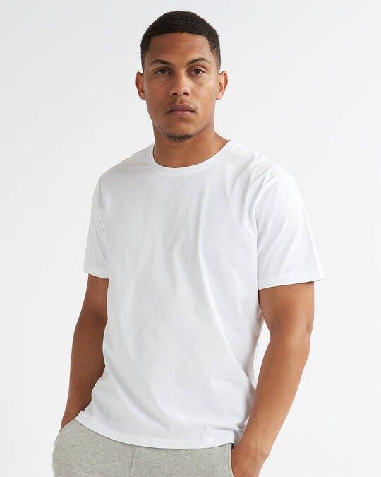 Мужская базовая футболка с круглым вырезом из 100% хлопка премиум-класса BCI Alse Studio, белый
Мужская базовая футболка с круглым вырезом из 100% хлопка премиум-класса BCI Alse Studio, белый