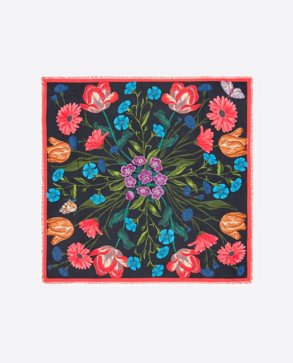 Женский шарф с ботаническими цветами Bimba Y Lola, черный
Женский шарф с ботаническими цветами Bimba Y Lola, черный