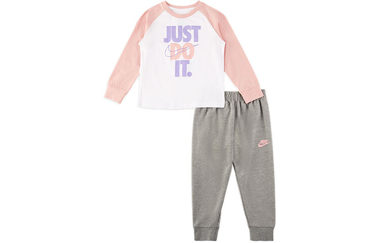 Детская повседневная спортивная одежда Nike
Детская повседневная спортивная одежда Nike