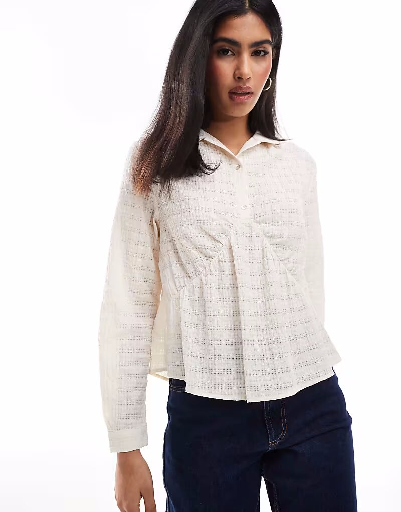 Scalpers - Мило - Рубашка цвета экрю с кантом
Scalpers - Мило - Рубашка цвета экрю с кантом