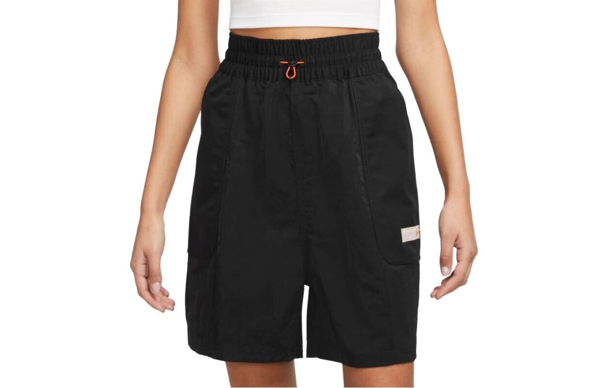 Женские повседневные шорты Nike, цвет Black
Женские повседневные шорты Nike, цвет Black