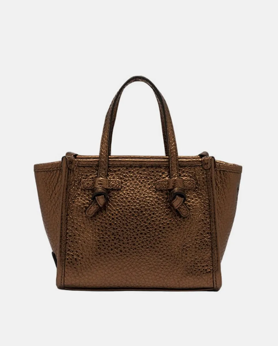 Маленькая кожаная сумка кросс-боди Marcella с дополнительным съемным кожаным ремнем в тон Gianni Chiarini, коричневый
Маленькая кожаная сумка кросс-боди Marcella с дополнительным съемным кожаным ремнем в тон Gianni Chiarini, коричневый