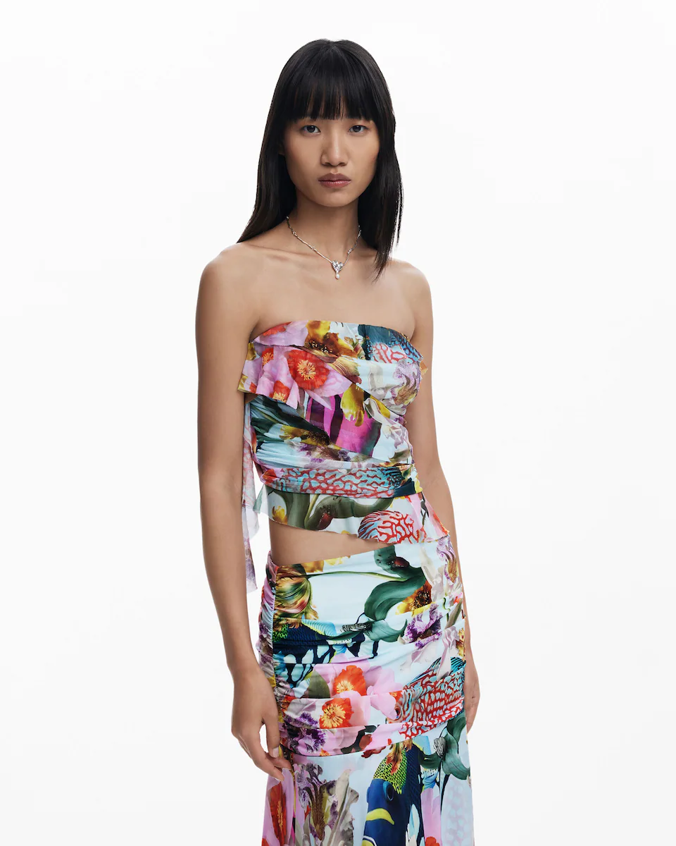 Женская футболка, дизайн которой разработал Кристиан Лакруа Desigual, мультиколор
Женская футболка, дизайн которой разработал Кристиан Лакруа Desigual, мультиколор