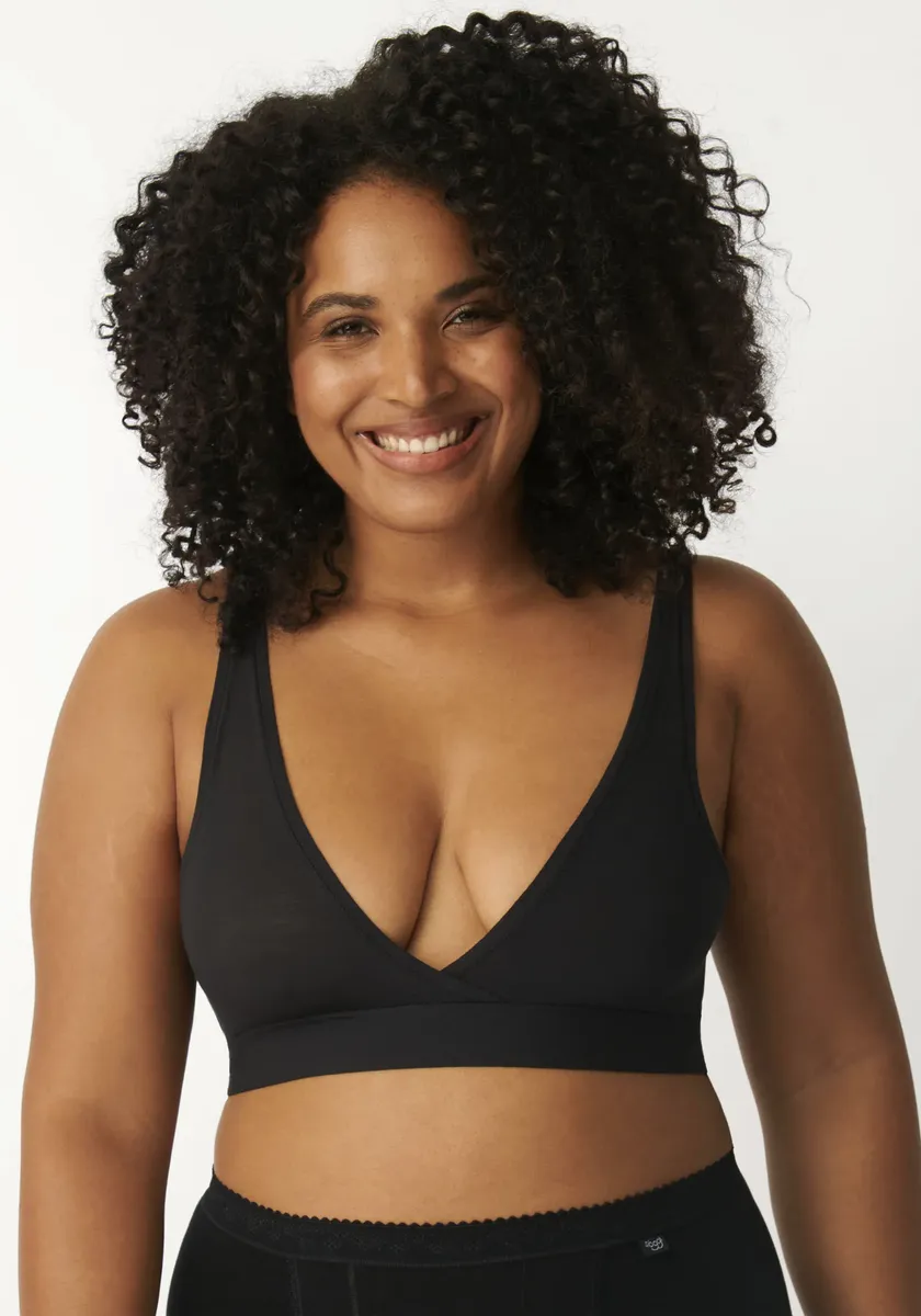 Бюстье Sloggi "GO Allround Bralette", один размер, черный
Бюстье Sloggi "GO Allround Bralette", один размер, черный