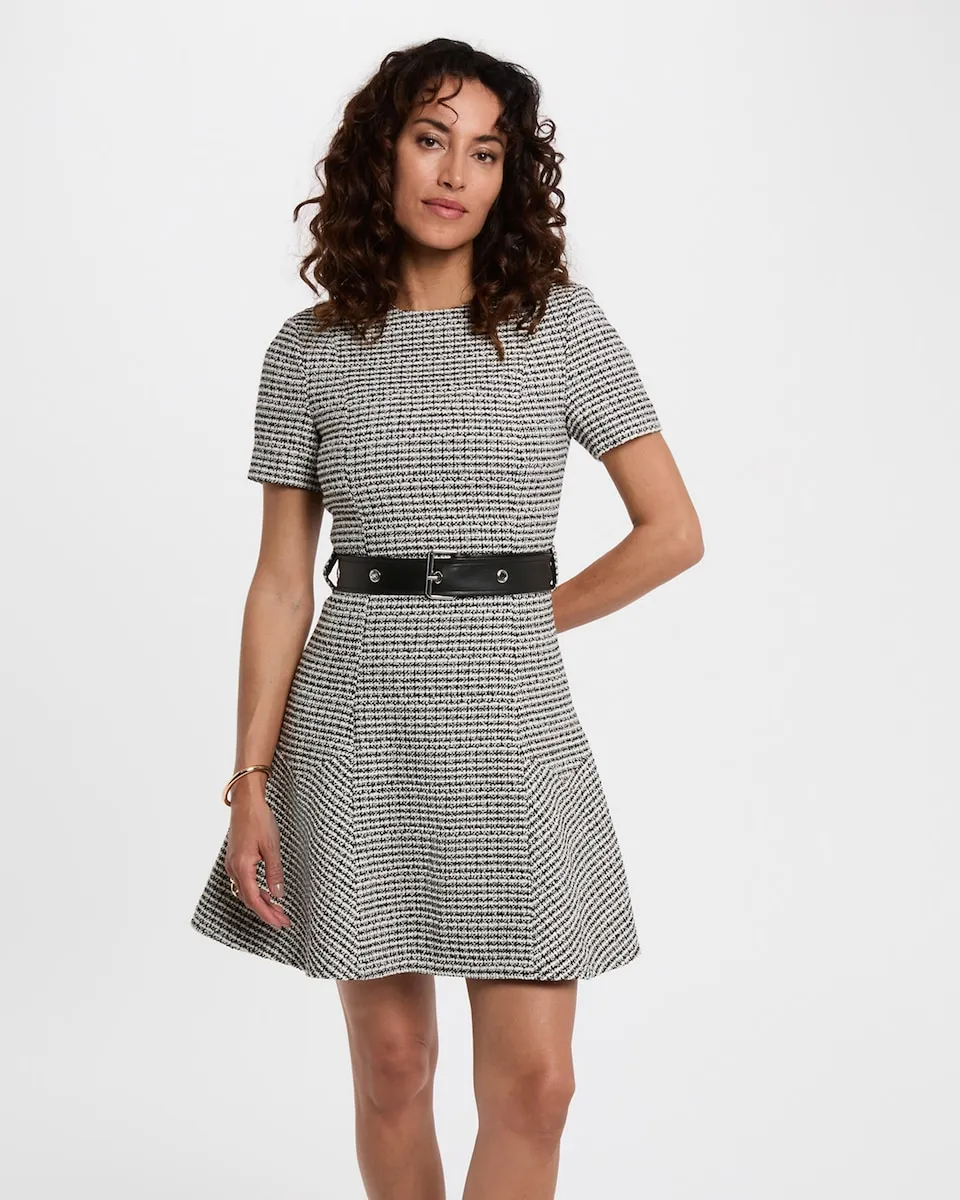 Платье короткое с юбкой-солнце Morgan, серый
Платье короткое с юбкой-солнце Morgan, серый