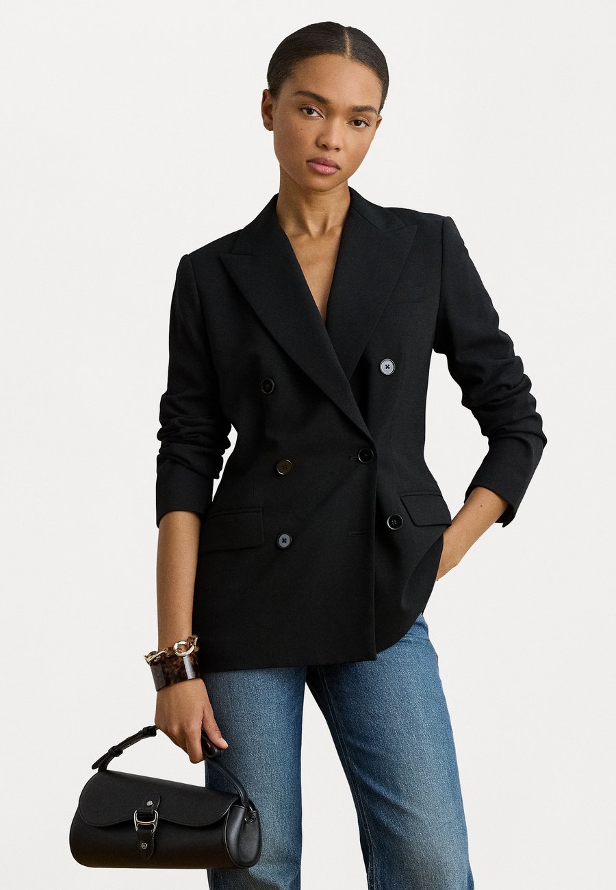 Сумка Lauren Ralph Lauren LEATHER MEDIUM TASHA EAST-WEST BAG, Black
Сумка Lauren Ralph Lauren LEATHER MEDIUM TASHA EAST-WEST BAG, Black