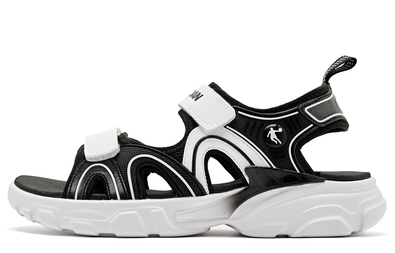 Детские сандалии для начальной школы Qiaodan, цвет Black/ White
Детские сандалии для начальной школы Qiaodan, цвет Black/ White